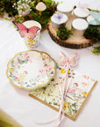 Petites assiettes de fées festonnées