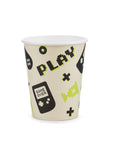 Juego en vasos de plástico