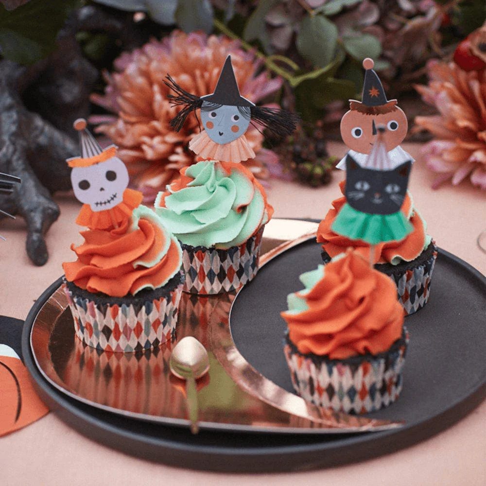 Vintage Halloween Party Cupcakes