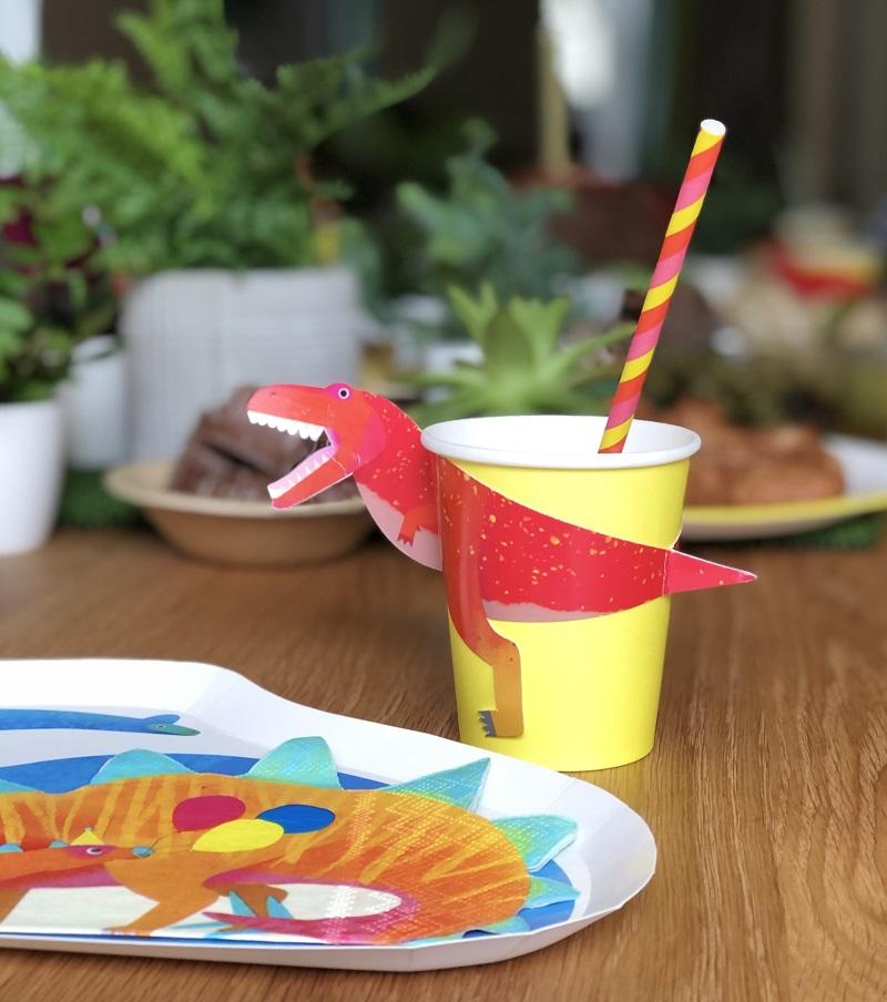 Tasses T-Rex rugissantes