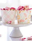 Tazas para golosinas para hornear con cuadros florales y pasteles