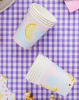 Tazas de limonada rosa