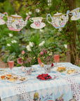 Nappe de table en papier du pays des merveilles