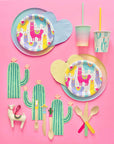 Pailles en papier aux couleurs tropicales
