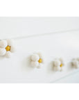 Guirlande de laine marguerite