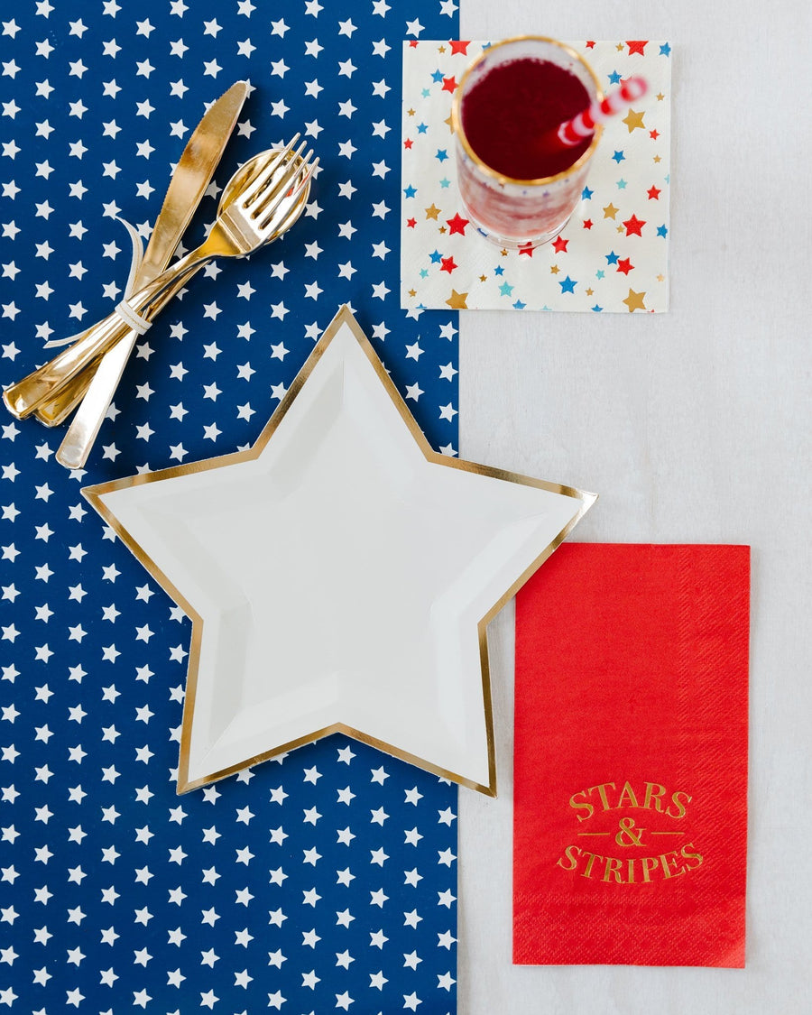 Die Cut Cream Star Plates