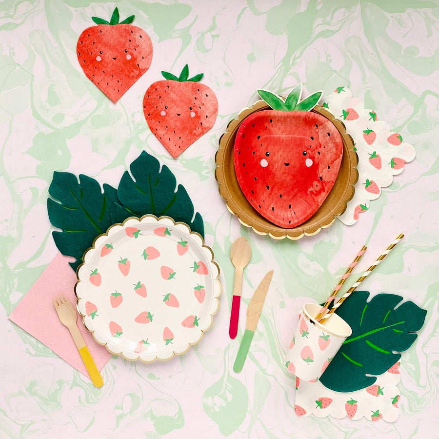 Strawberry Pattern Cups