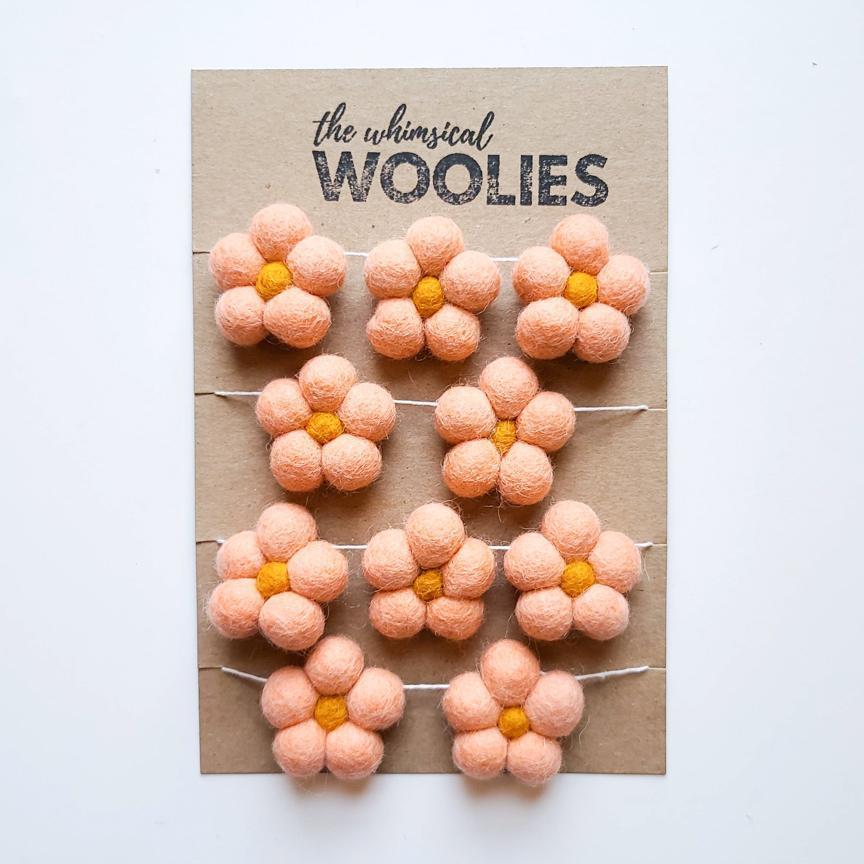Pink Daisy Felt Garland